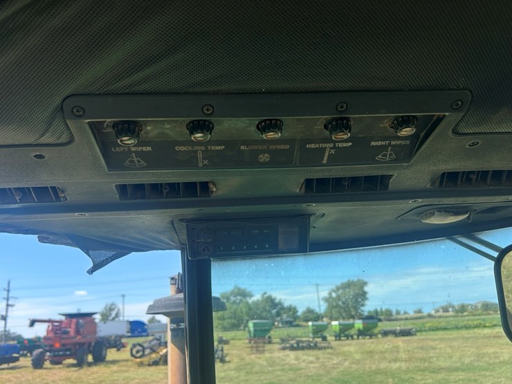 john-deere-4640-image-26
