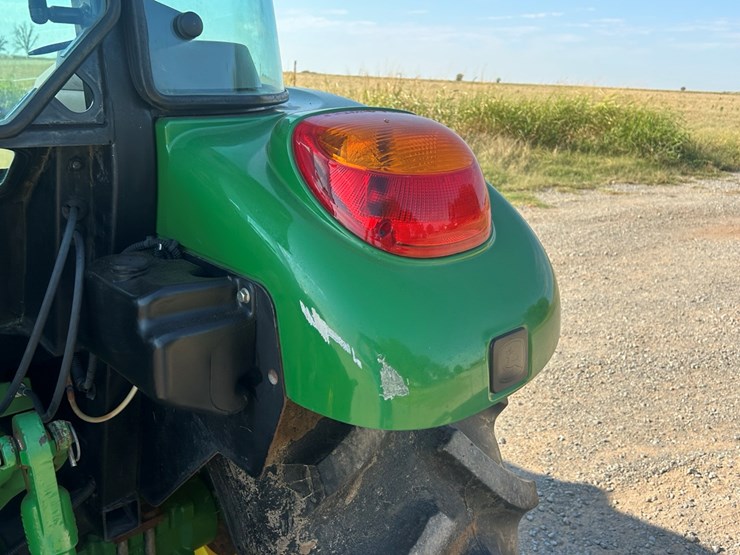 john-deere-5075e-image-10