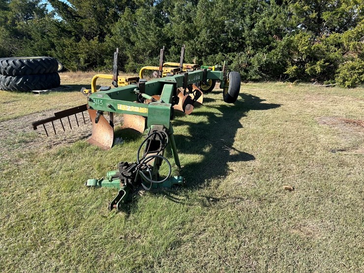 john-deere-2600-image-2