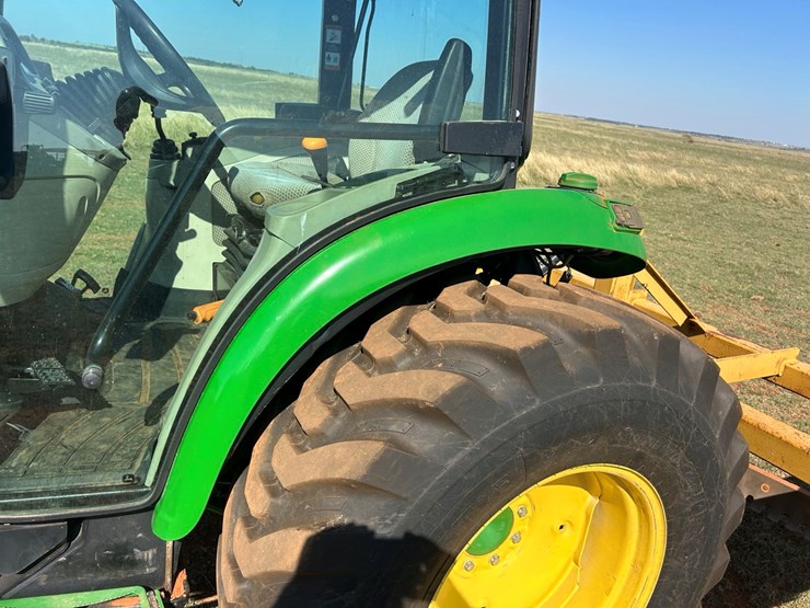 john-deere-4066r-image-7