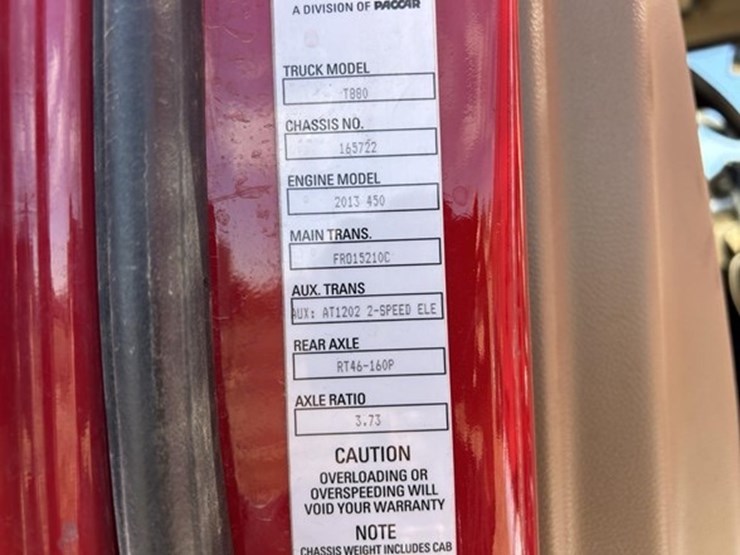 2017-kenworth-t880-image-35