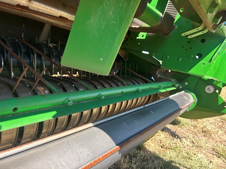 2022-john-deere-560r-image-18