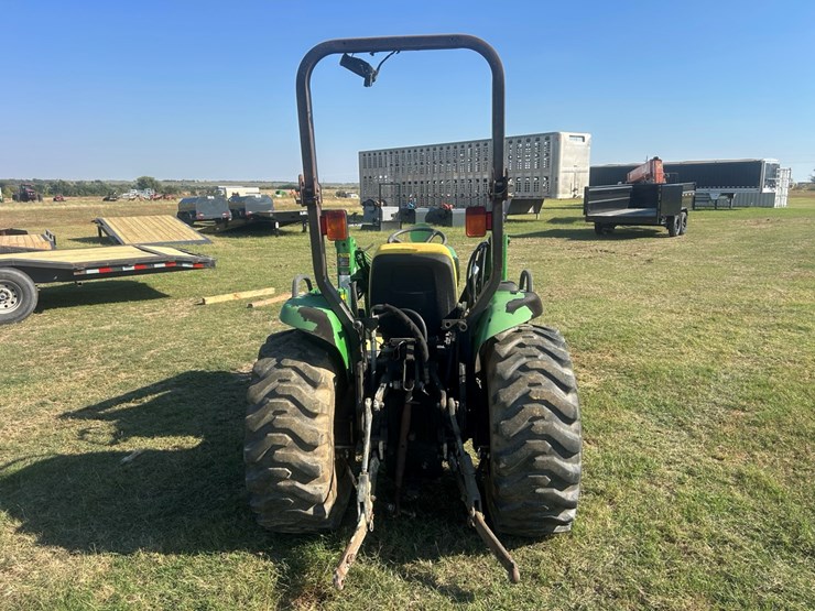 john-deere-4400-image-4
