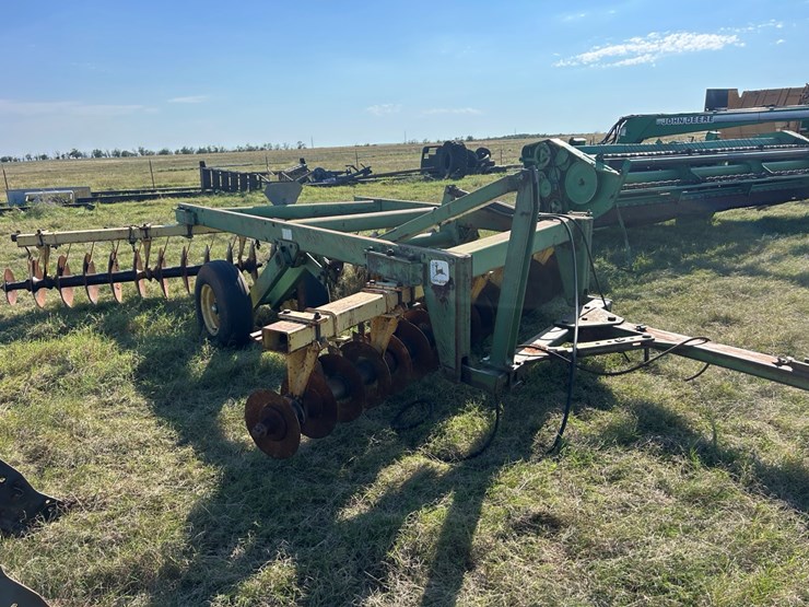 john-deere-340-image-3