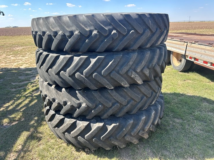 2020-case-ih-patriot-4440-image-35