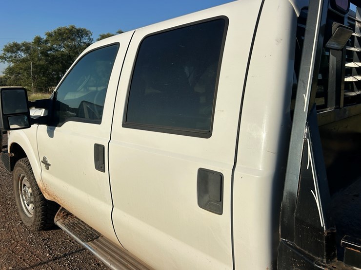 2011-ford-f250-image-10