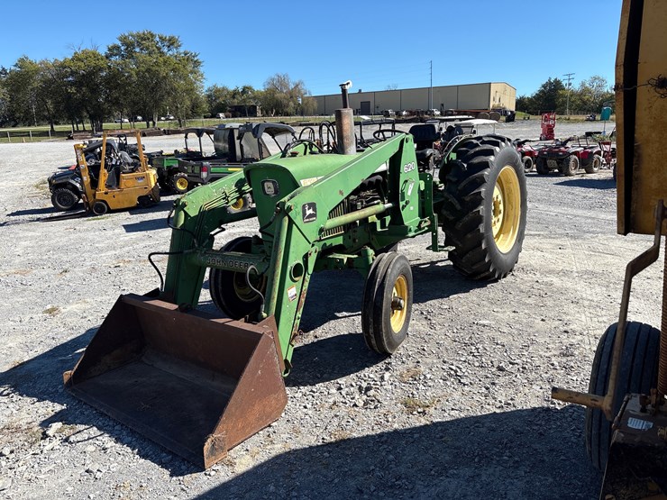 john-deere-2130-image-1