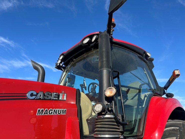 2022-case-ih-magnum-340-image-28