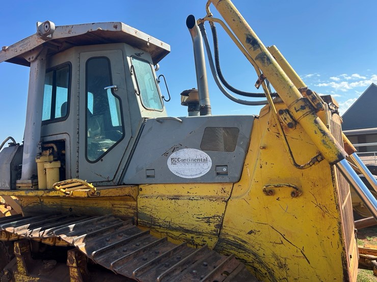 komatsu-d65ex-image-19