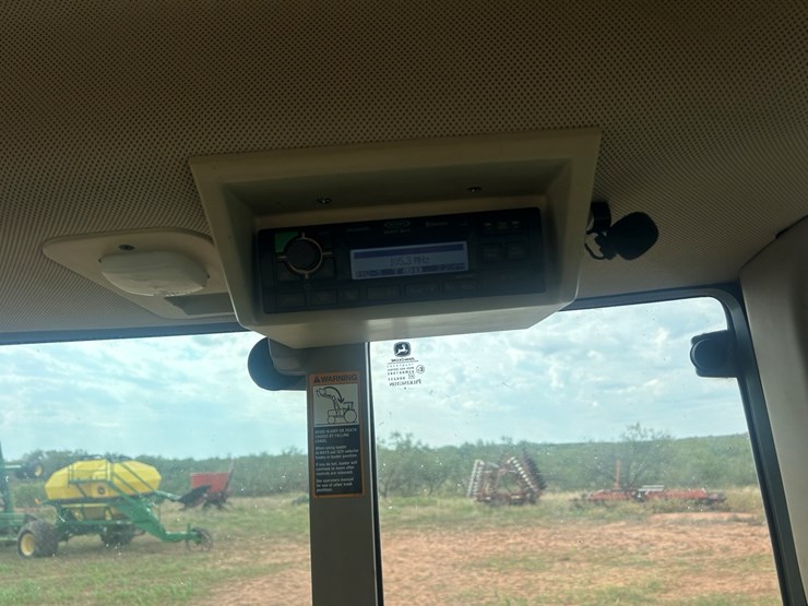 john-deere-7130-image-28