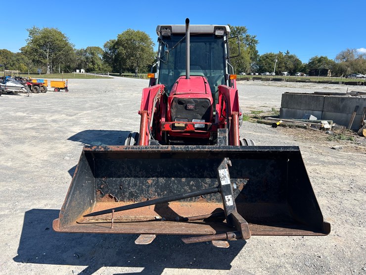 massey-ferguson-4235-image-6