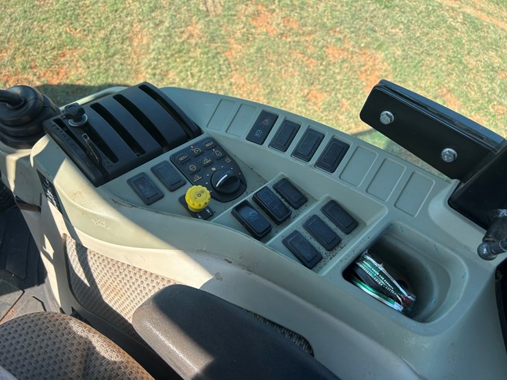 john-deere-4066r-image-19