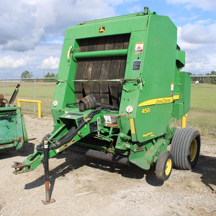 JOHN DEERE 458