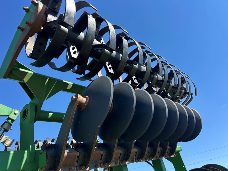 2020-john-deere-2020-image-10