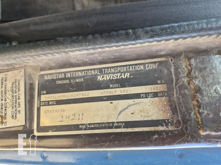 1990-international-flatbed-8462-image-16