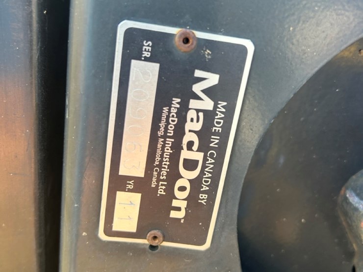 2011-mac-don-fd70-image-21