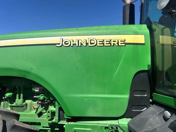 2005-john-deere-8420-image-37