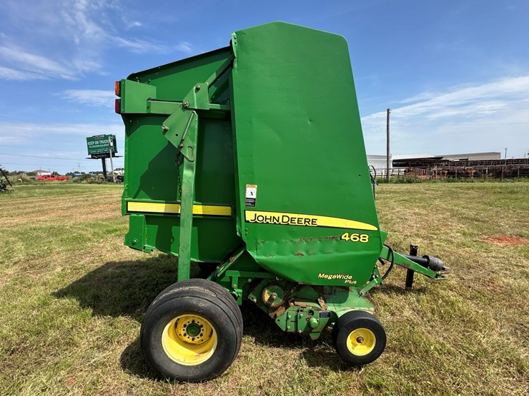 john-deere-468-image-17