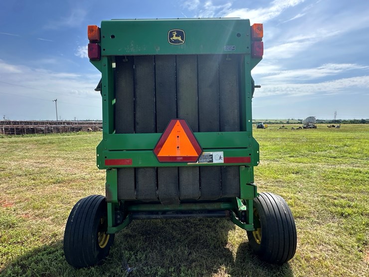 john-deere-468-image-15