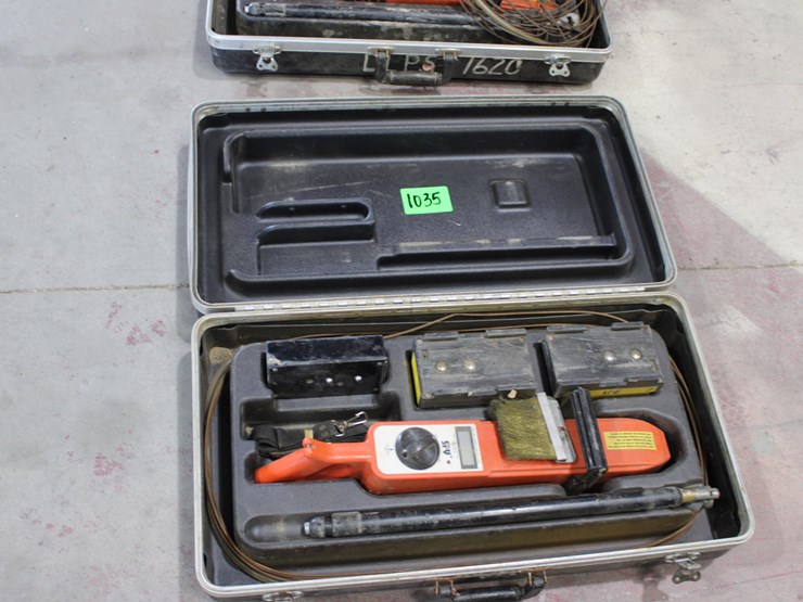 #1035-•-holiday-detector-spy-pipe-locator-image-1