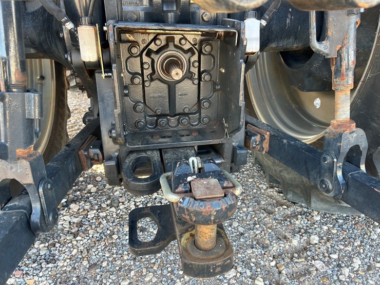 2022-case-ih-magnum-340-image-16