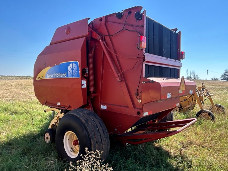2009-new-holland-br7090-image-16
