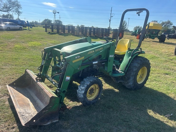john-deere-4400-image-6