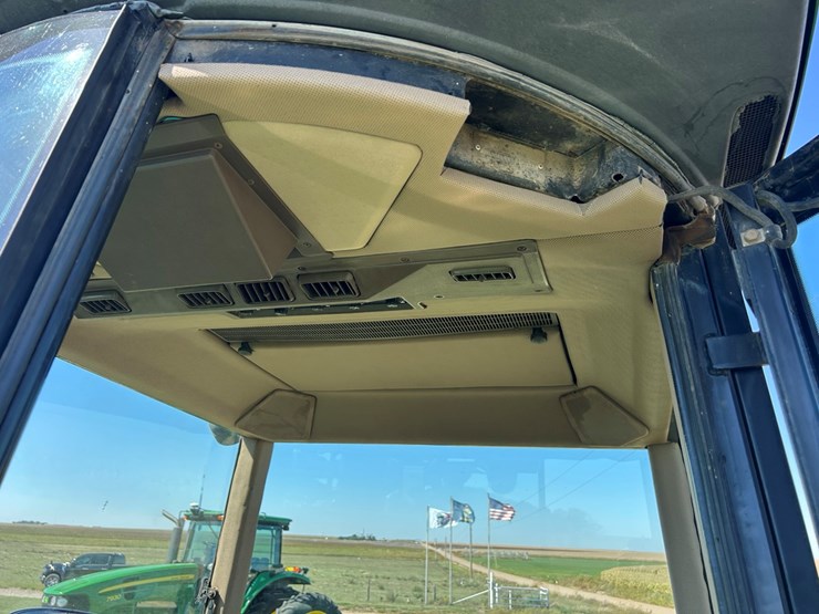 1993-john-deere-4960-image-25