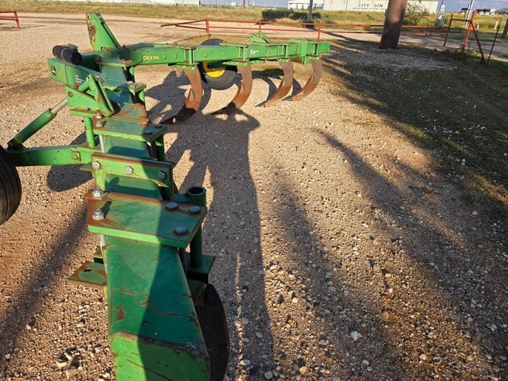 john-deere-915-image-2