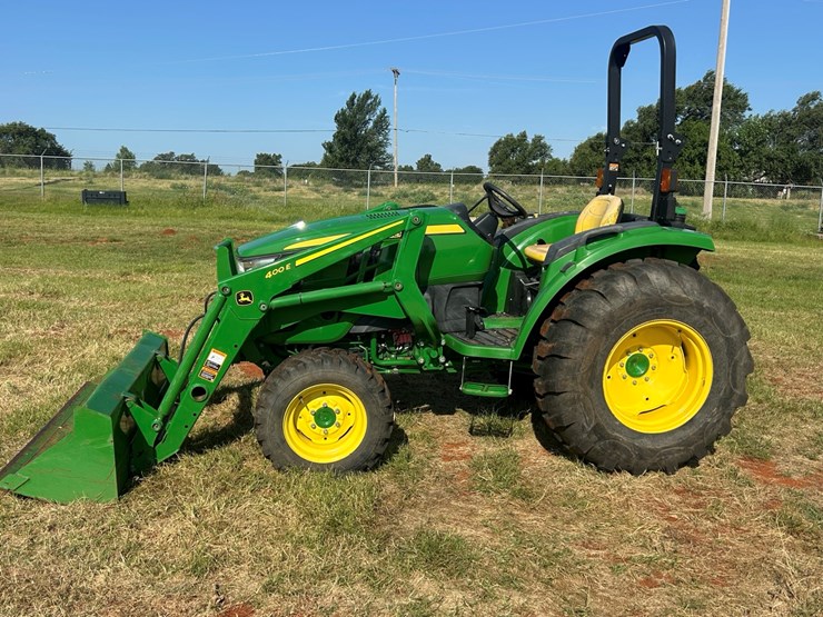 2019-john-deere-4044m-image-24