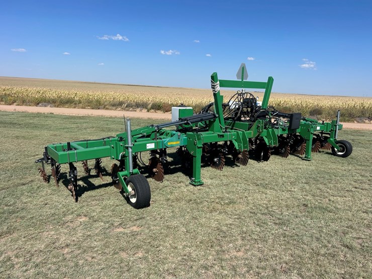 great-plains-np30a-image-1