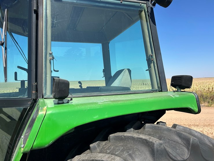 1993-john-deere-4960-image-35