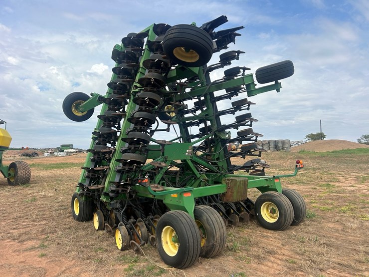 john-deere-1850-image-3