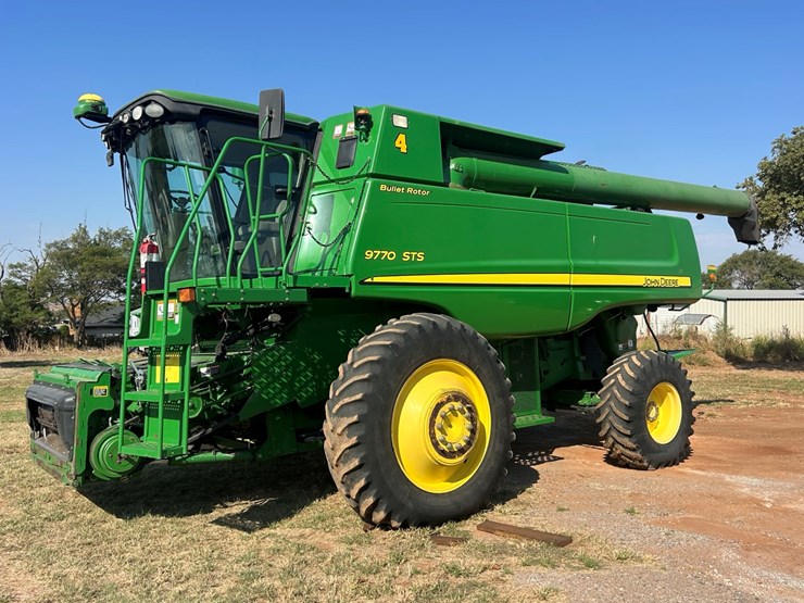2010-john-deere-2010-image-27