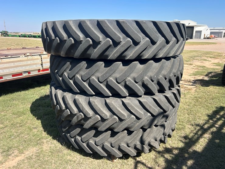 2020-case-ih-patriot-4440-image-34