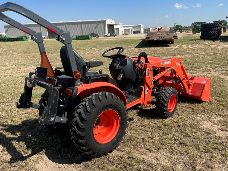 #47-•-2021-kubota-b2601-image-25