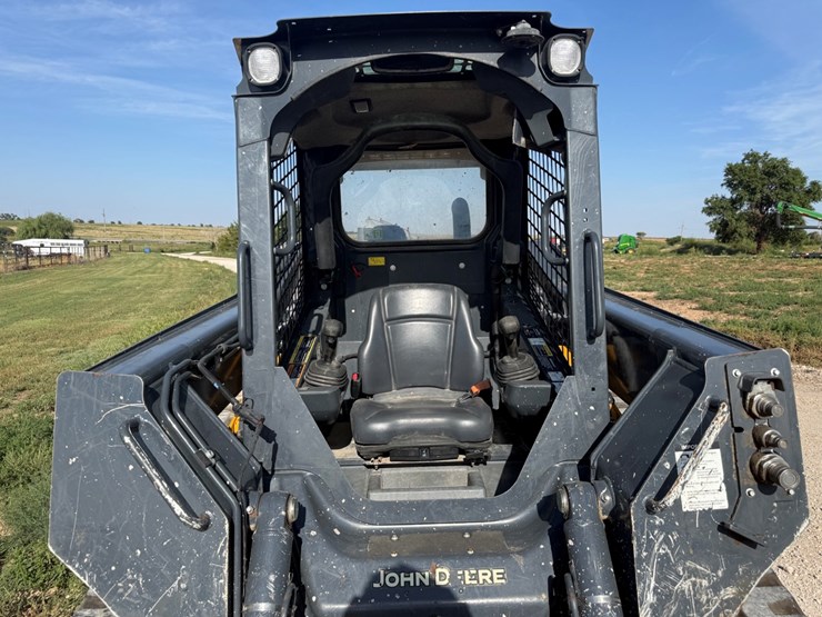 deere-325g-image-13