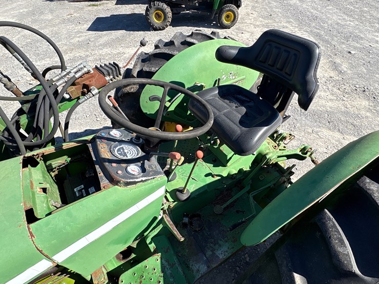 john-deere-2130-image-6
