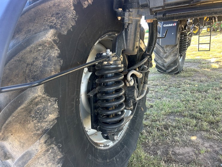 2020-case-ih-patriot-4440-image-6