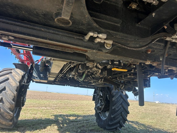 2020-case-ih-patriot-4440-image-20