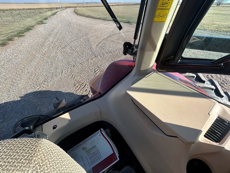 2022-case-ih-magnum-340-image-9