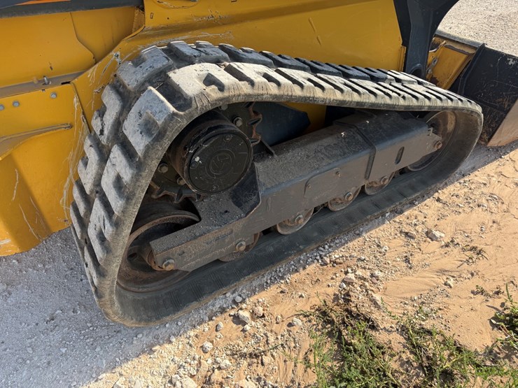 deere-325g-image-21