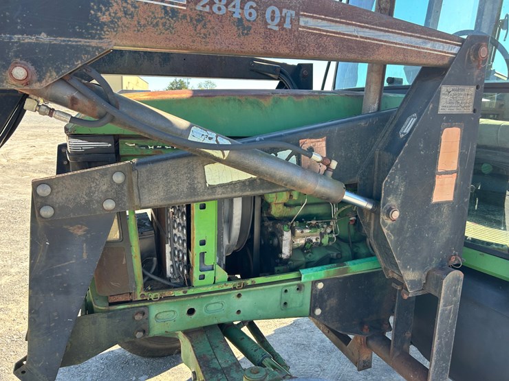 john-deere-6400-image-8