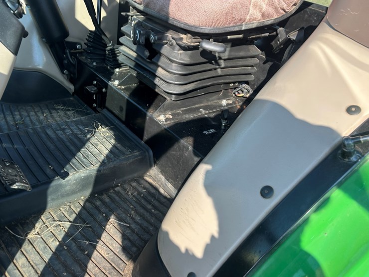 john-deere-5075e-image-21