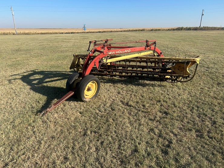 new-holland-258-image-1