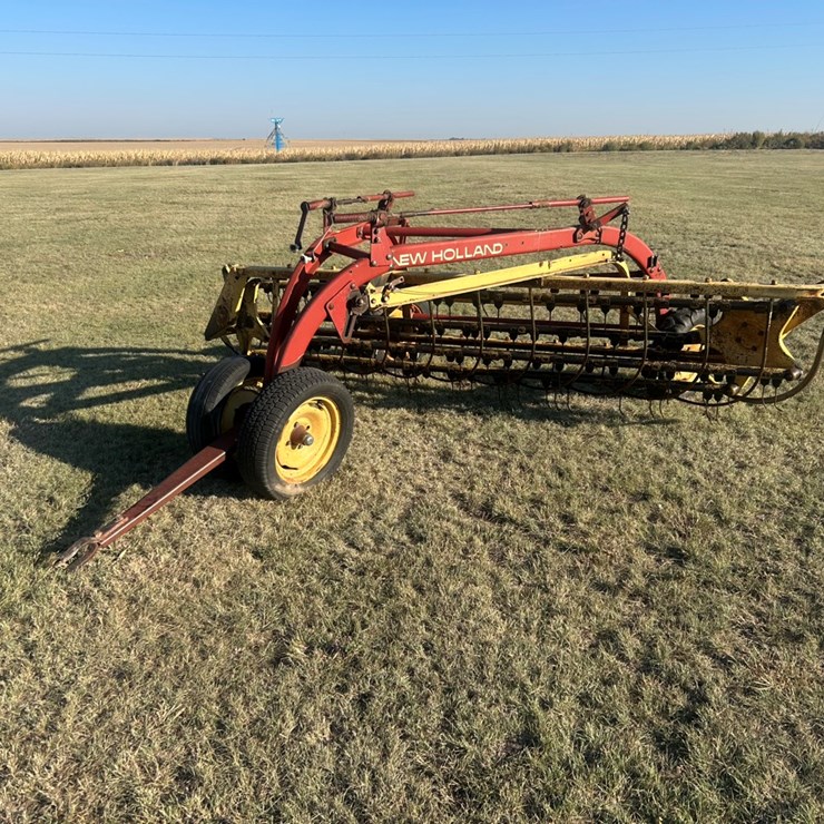 NEW HOLLAND 258