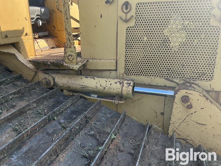 1990-caterpillar-d4h-image-18