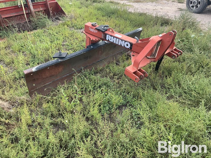 rhino-r800-image-3