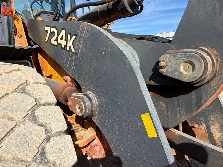 deere-724k-image-14