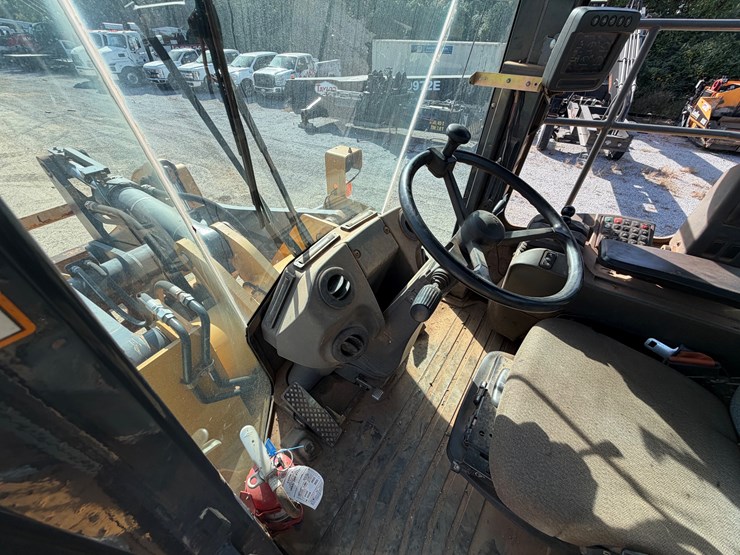 deere-724k-image-32